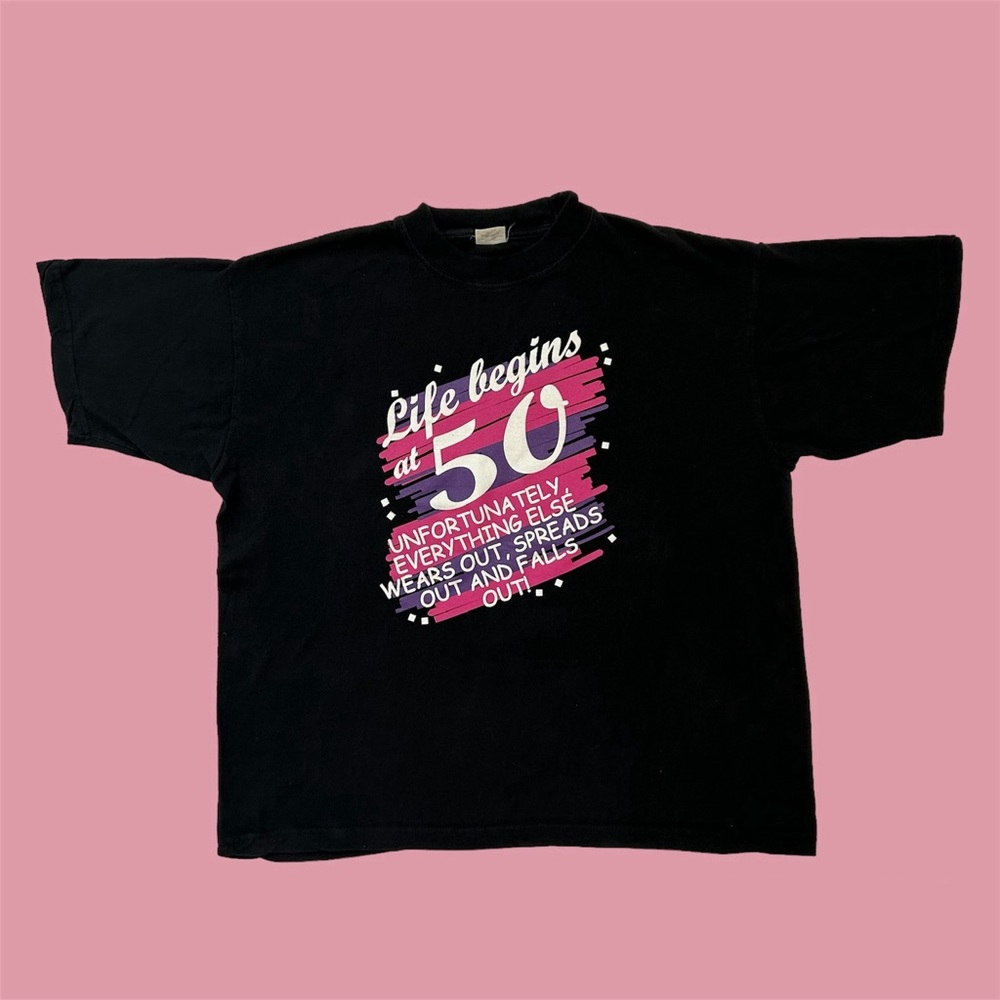 Vintage 90s Life Begins at 50 Funny Graphic Tee Black Large